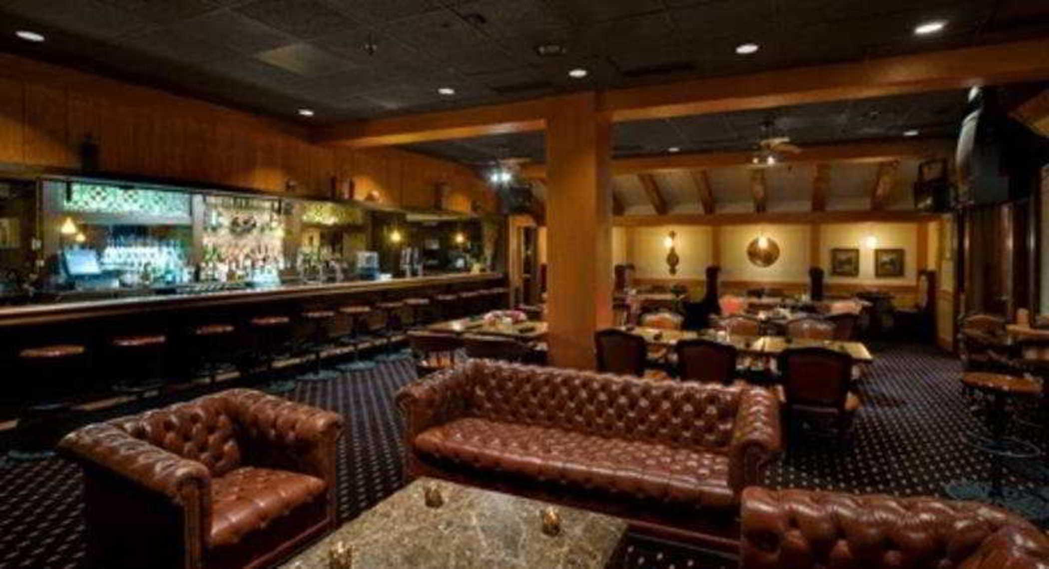Отель Wyndham Indianapolis Airport Экстерьер фото